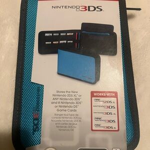 ‼️SOLD‼️Nintendo 3DS XL Black and Blue Case